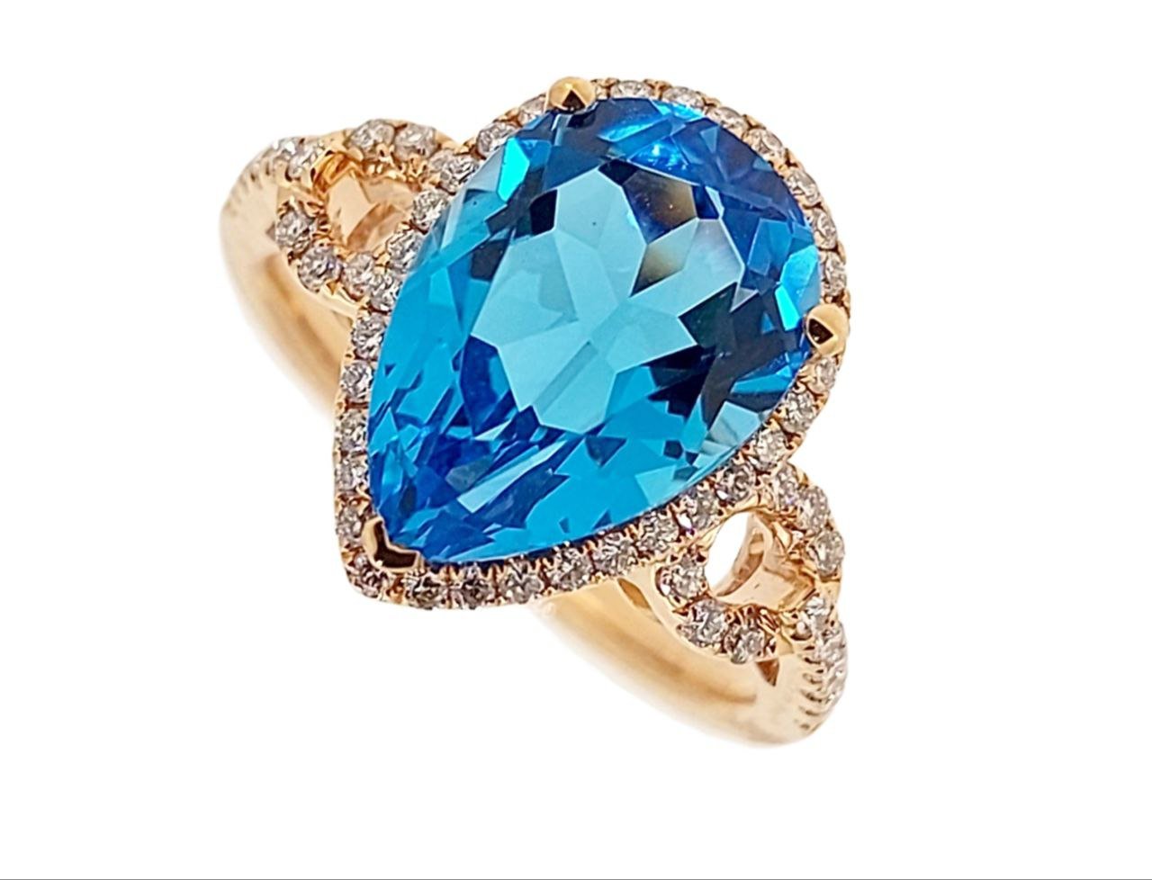 Diamond / Blue Topaz Ring