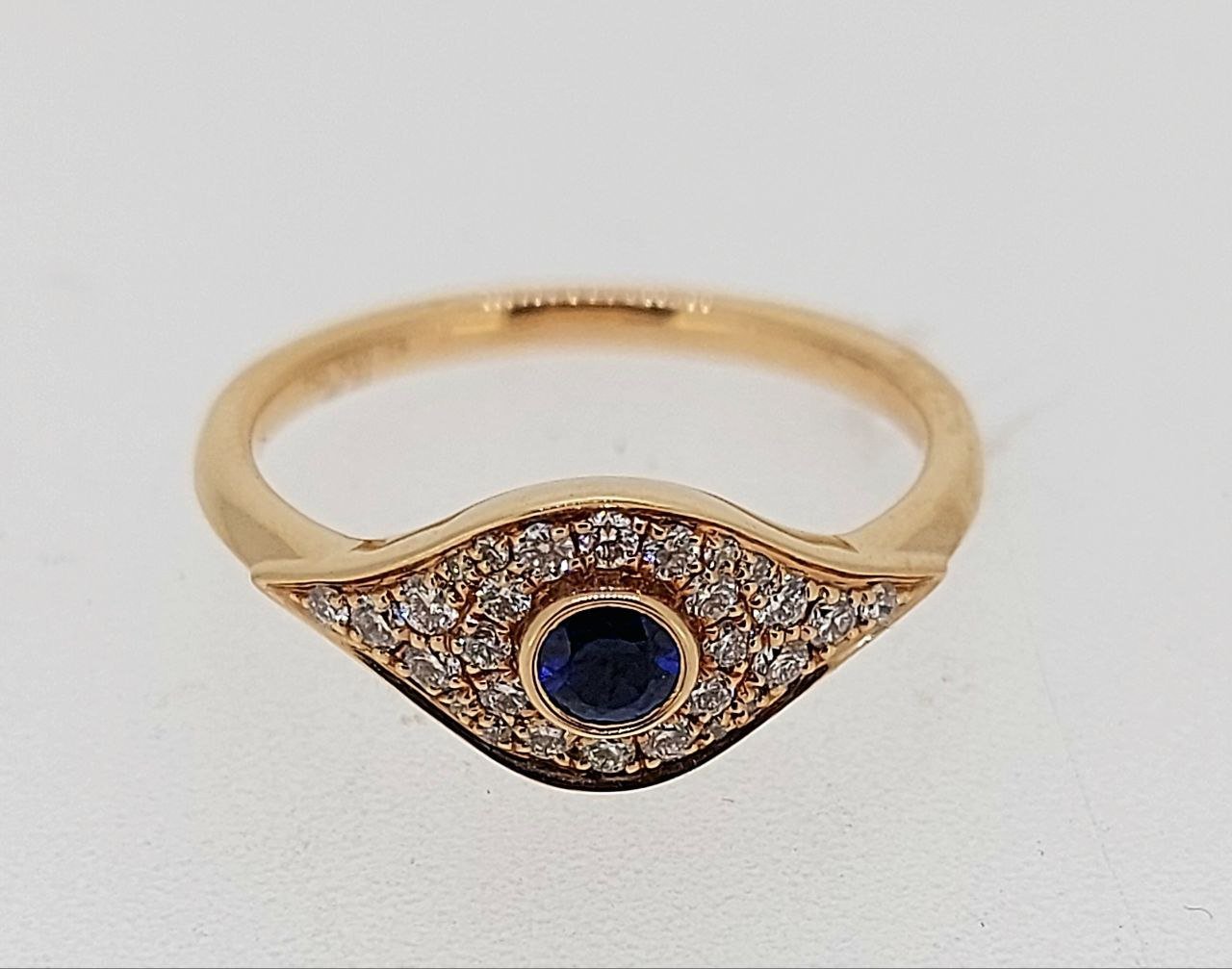 Diamond / Sapphire Ring