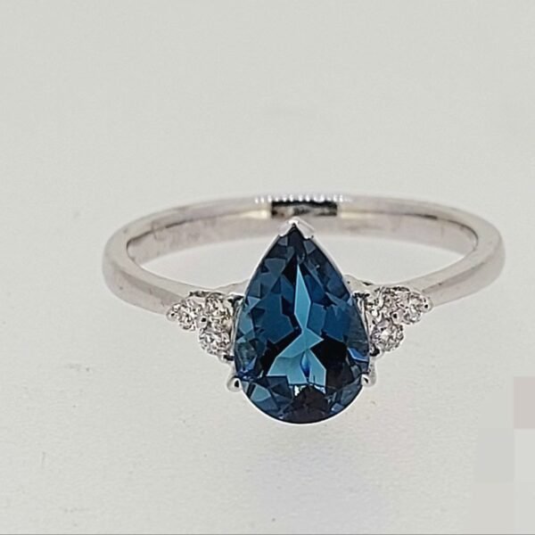 Diamond / Blue Topaz Ring