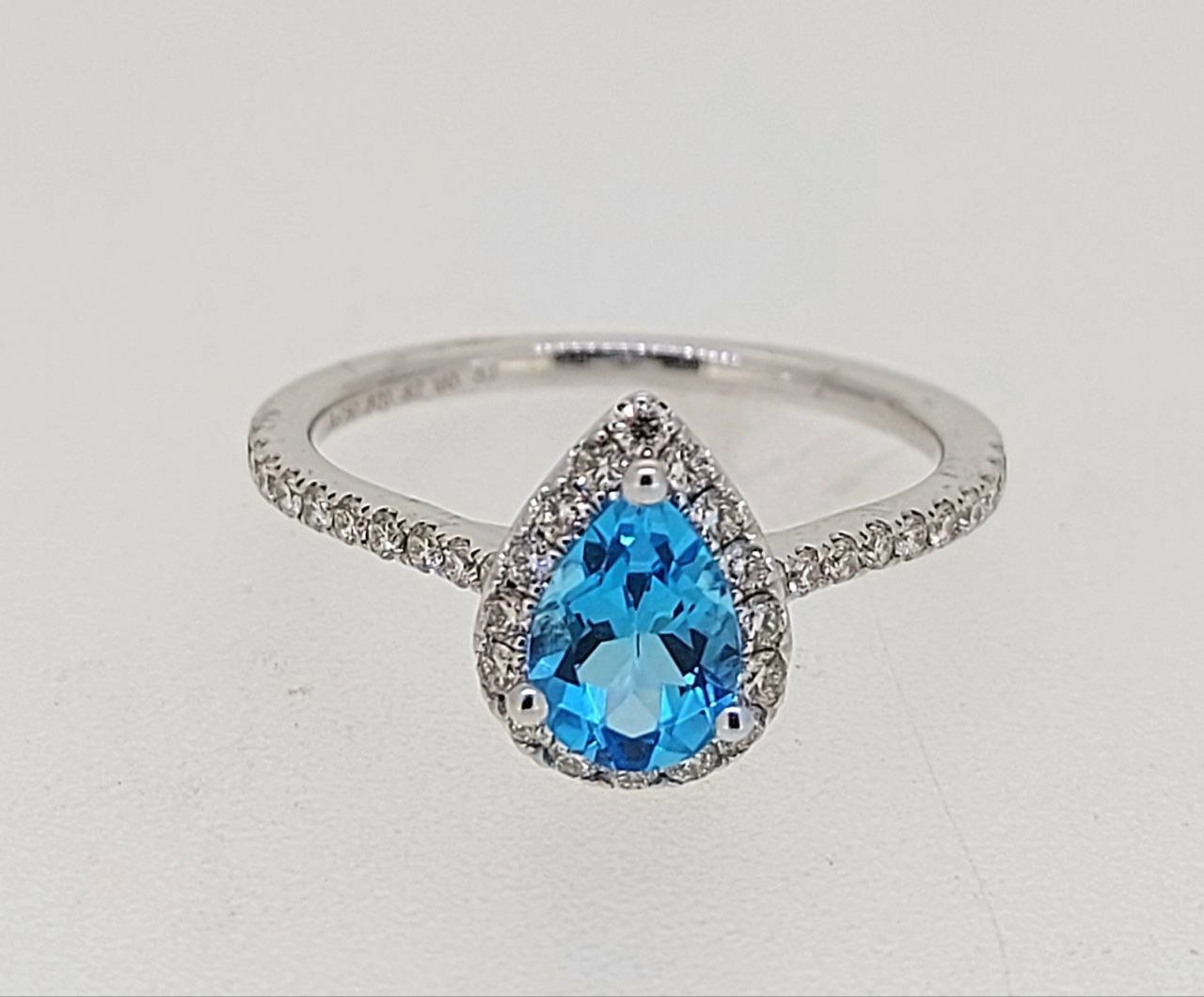 Diamond / Blue Topaz Ring