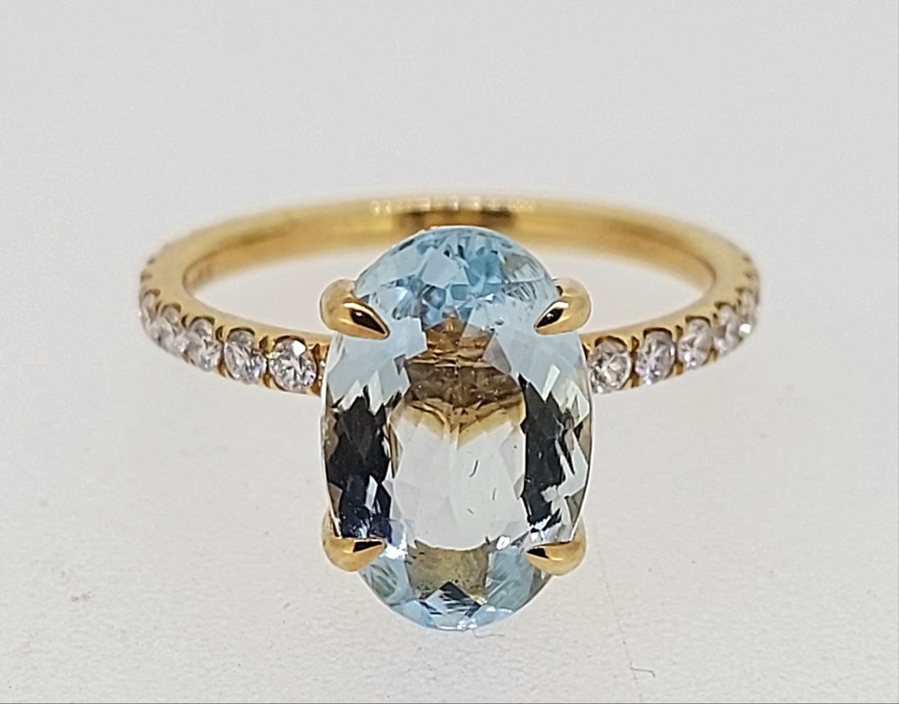 Diamond / Aquamarine Ring