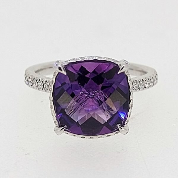 Diamond / Amethyst Ring