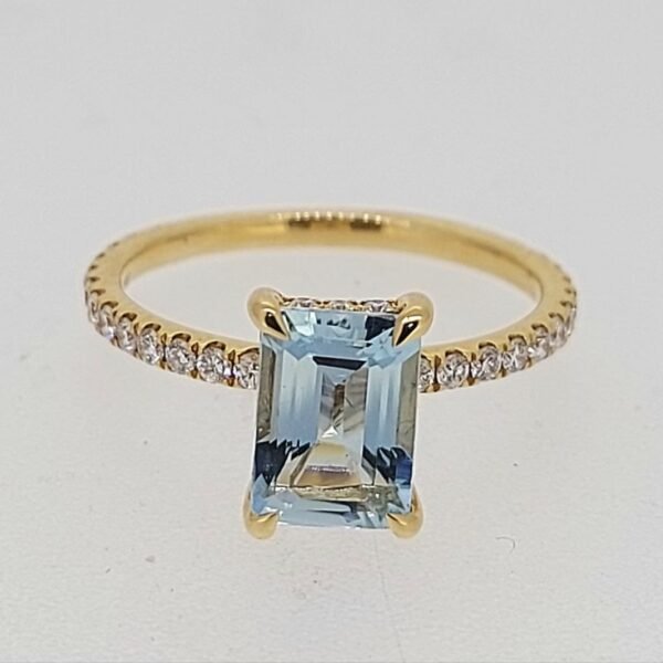 Diamond / Aquamarine Ring