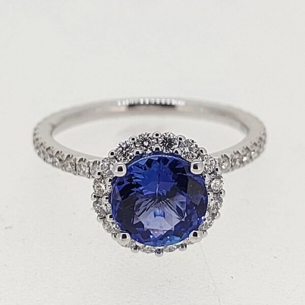 Diamond / Tanzanite Ring