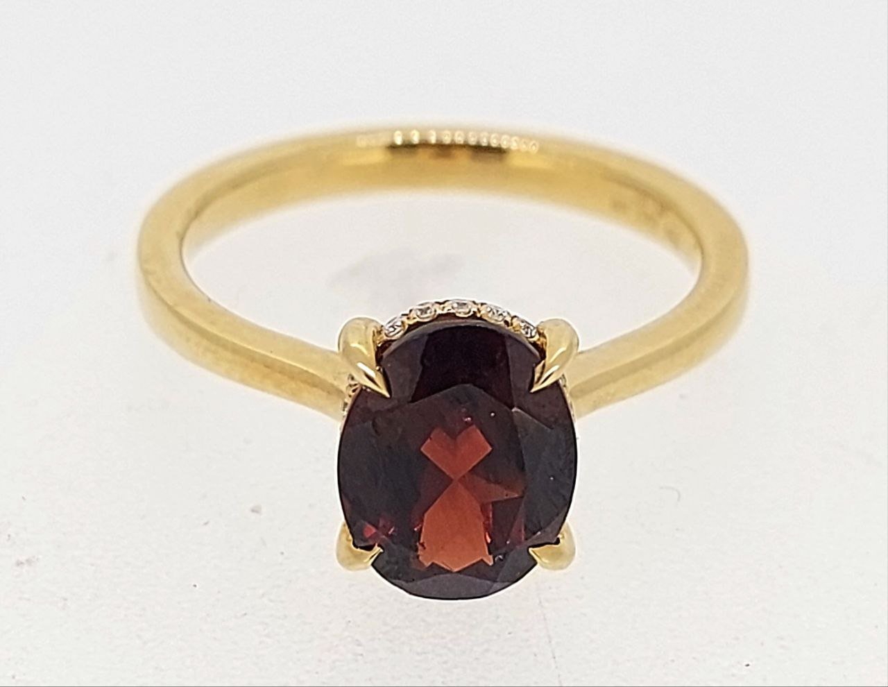 Diamond / Garnet Ring