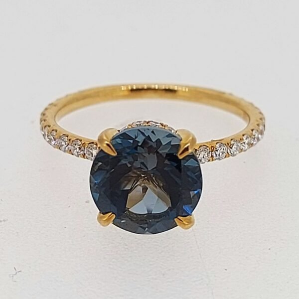 Diamond / Blue Topaz Ring