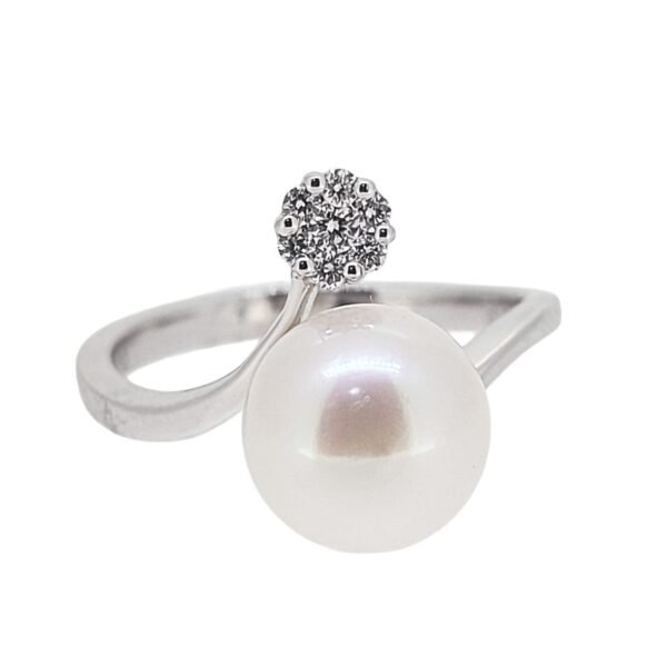 Diamond / FW Pearl Ring