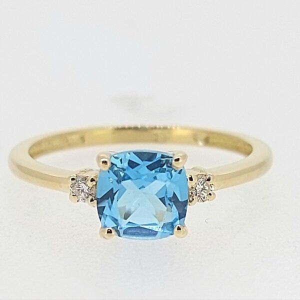 Diamond / Blue Topaz Ring