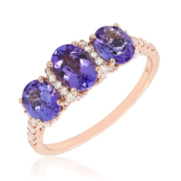Diamond / Tanzanite Ring