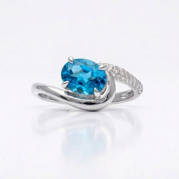 Diamond / Blue Topaz Ring