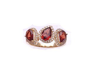 Diamond / Garnet Ring