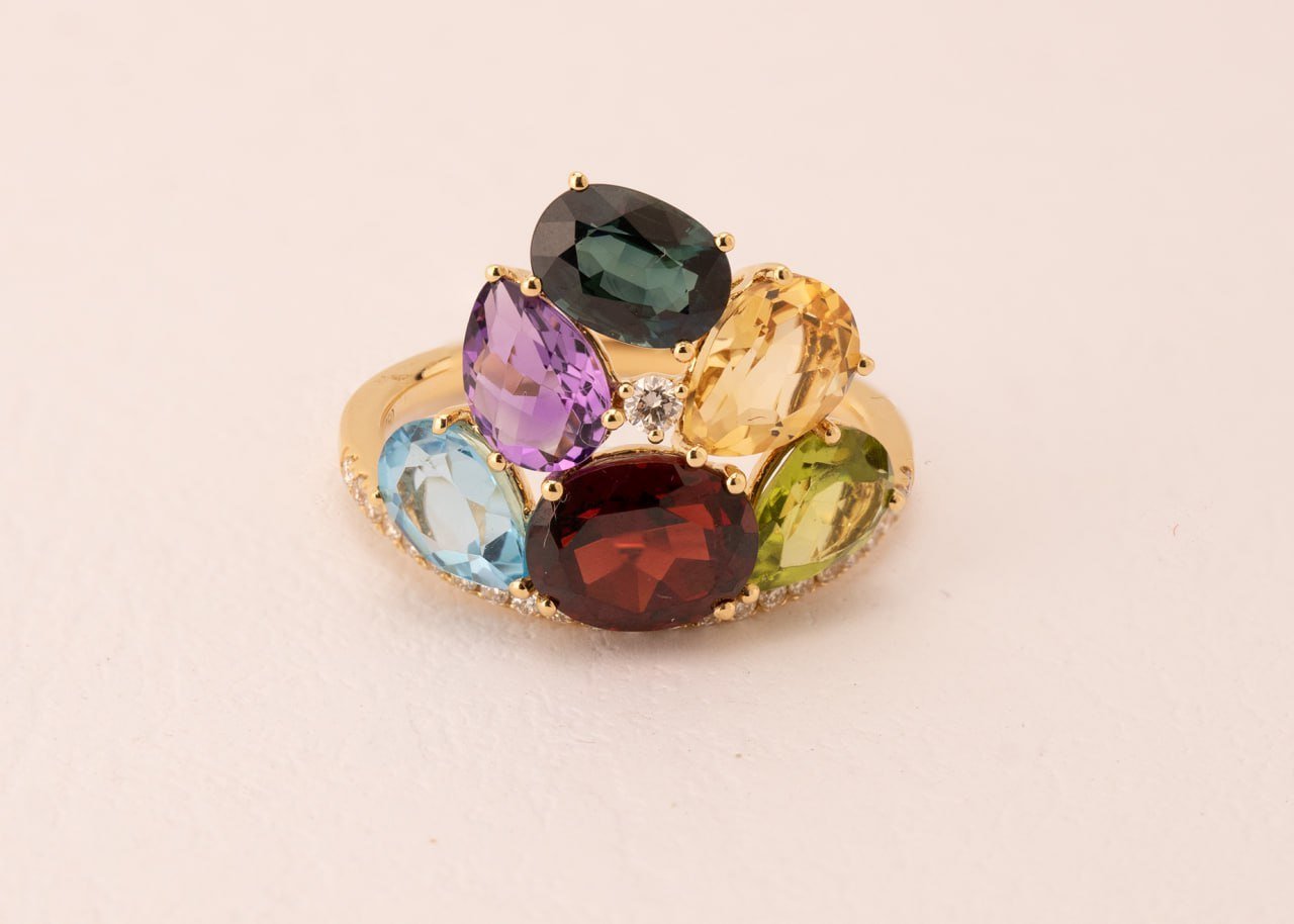Diamond / Mix Gems Ring