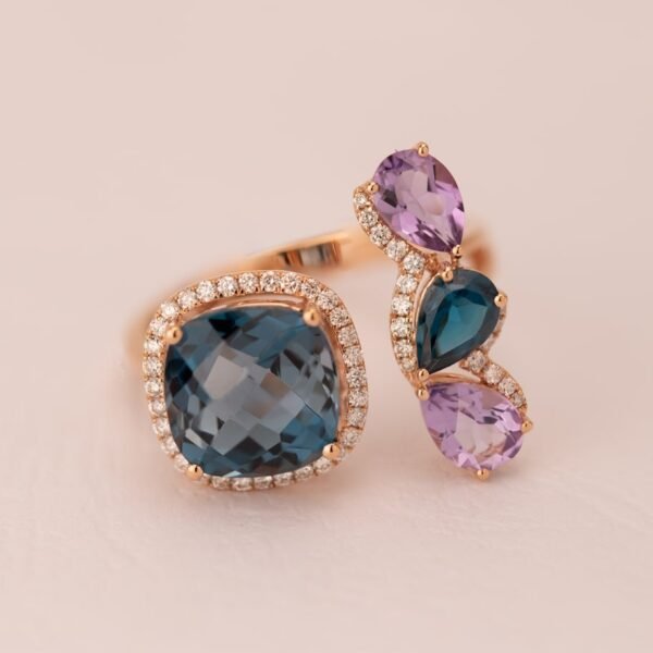 Diamond / Mix Gems Ring