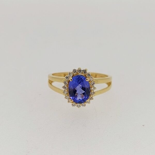 Diamond / Tanzanite Ring