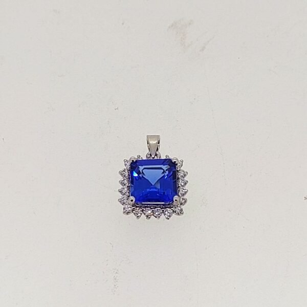 Diamond / Tanzanite Pendant