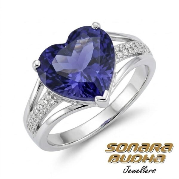 Diamond / Tanzanite Ring