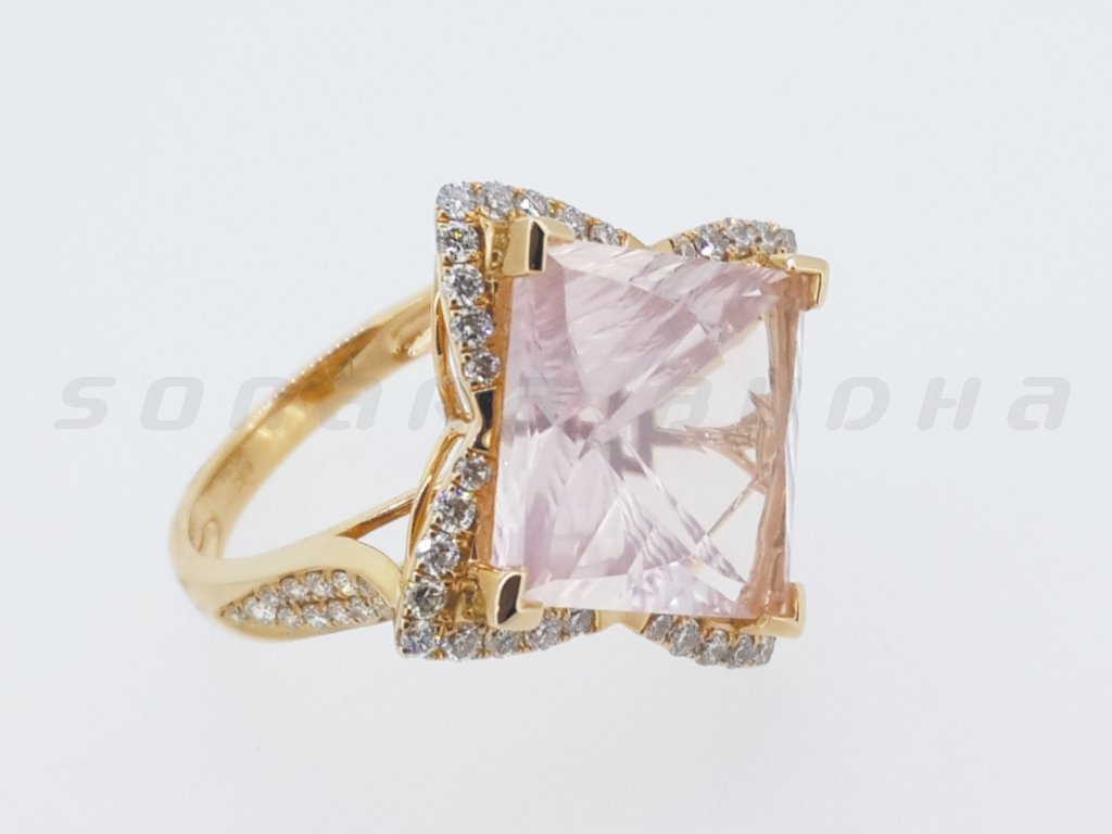 Diamond / Rose Quartz Ring
