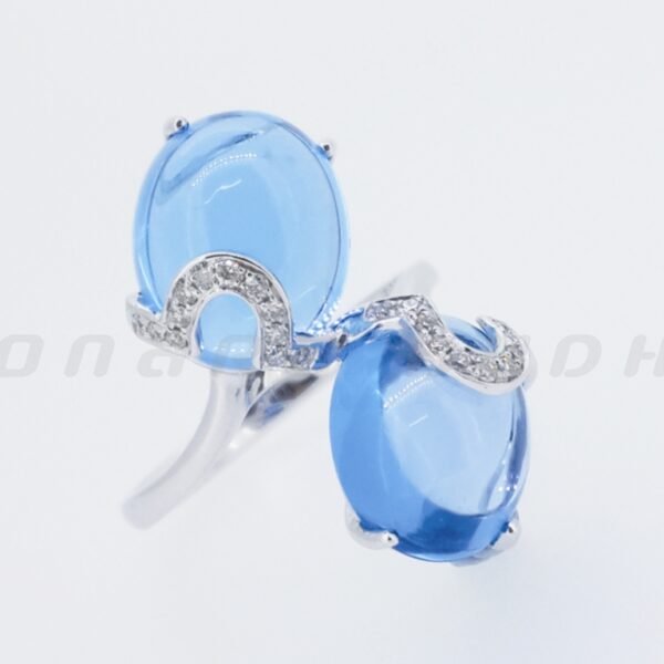Diamond / Blue Topaz Ring