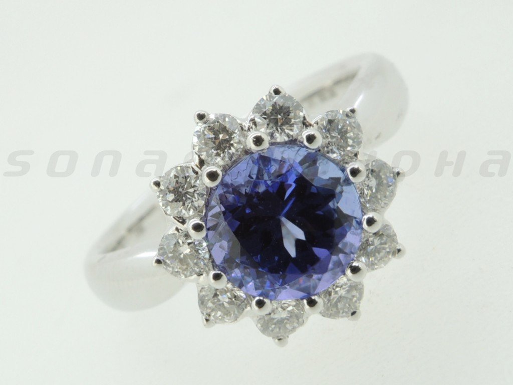 Diamond / Tanzanite Ring