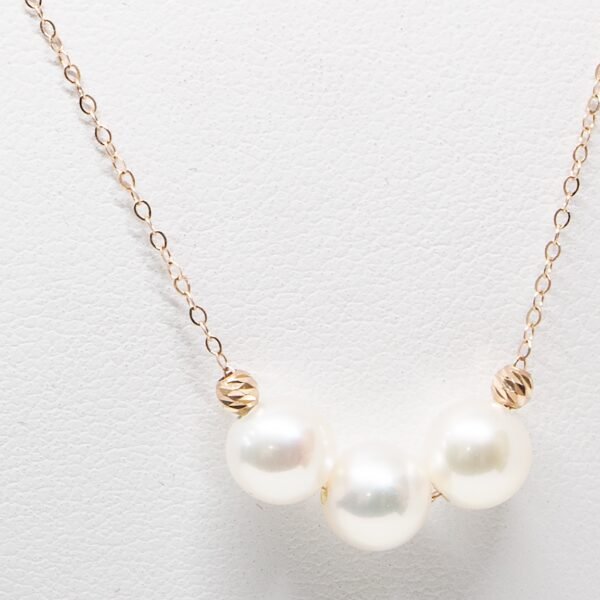 FW Pearl Necklace