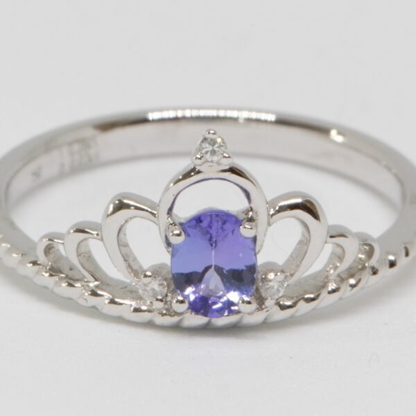 Diamond / Tanzanite Ring