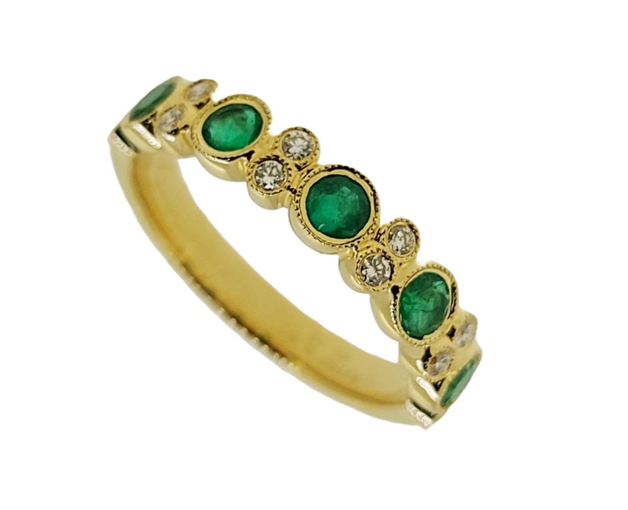 Diamond / Emerald Ring