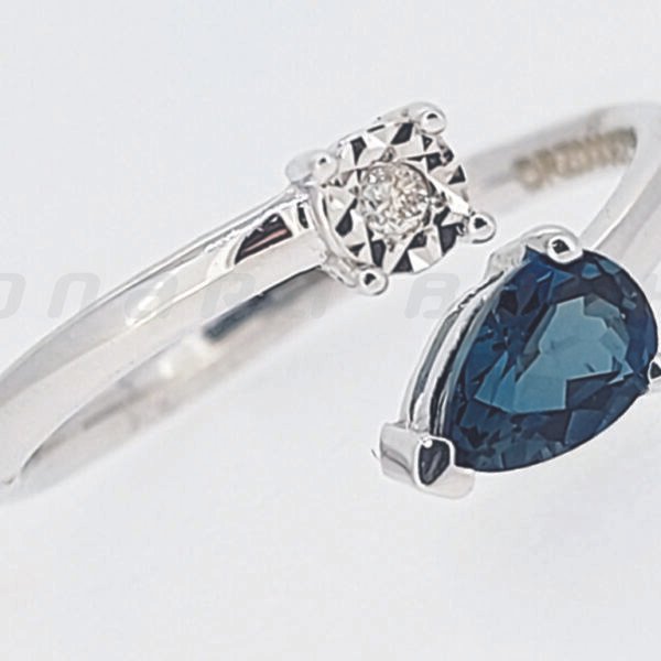 Diamond / Synthetic Stn Ring