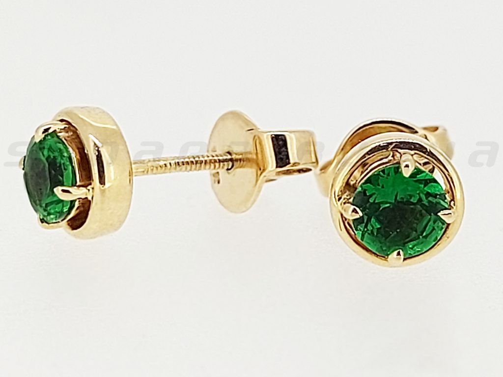 Tsavorite Studs