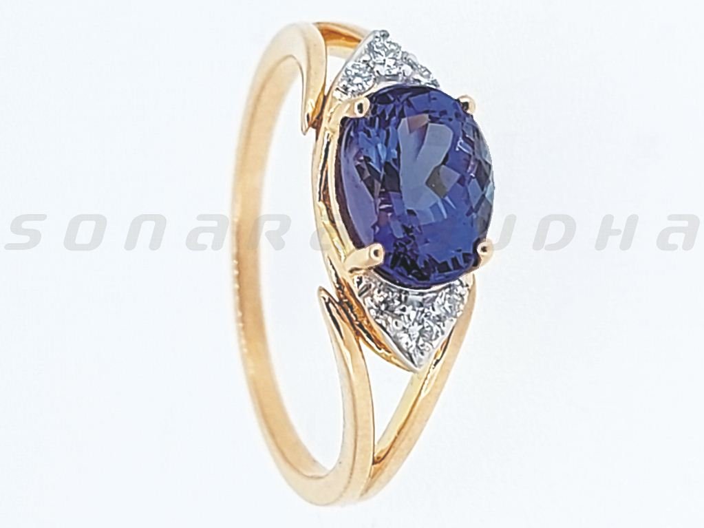 Diamond / Tanzanite Ring