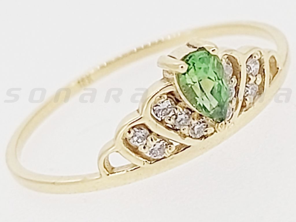 Diamond / Tsavorite Ring