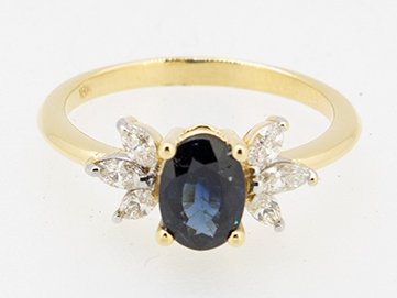Diamond / Sapphire Ring