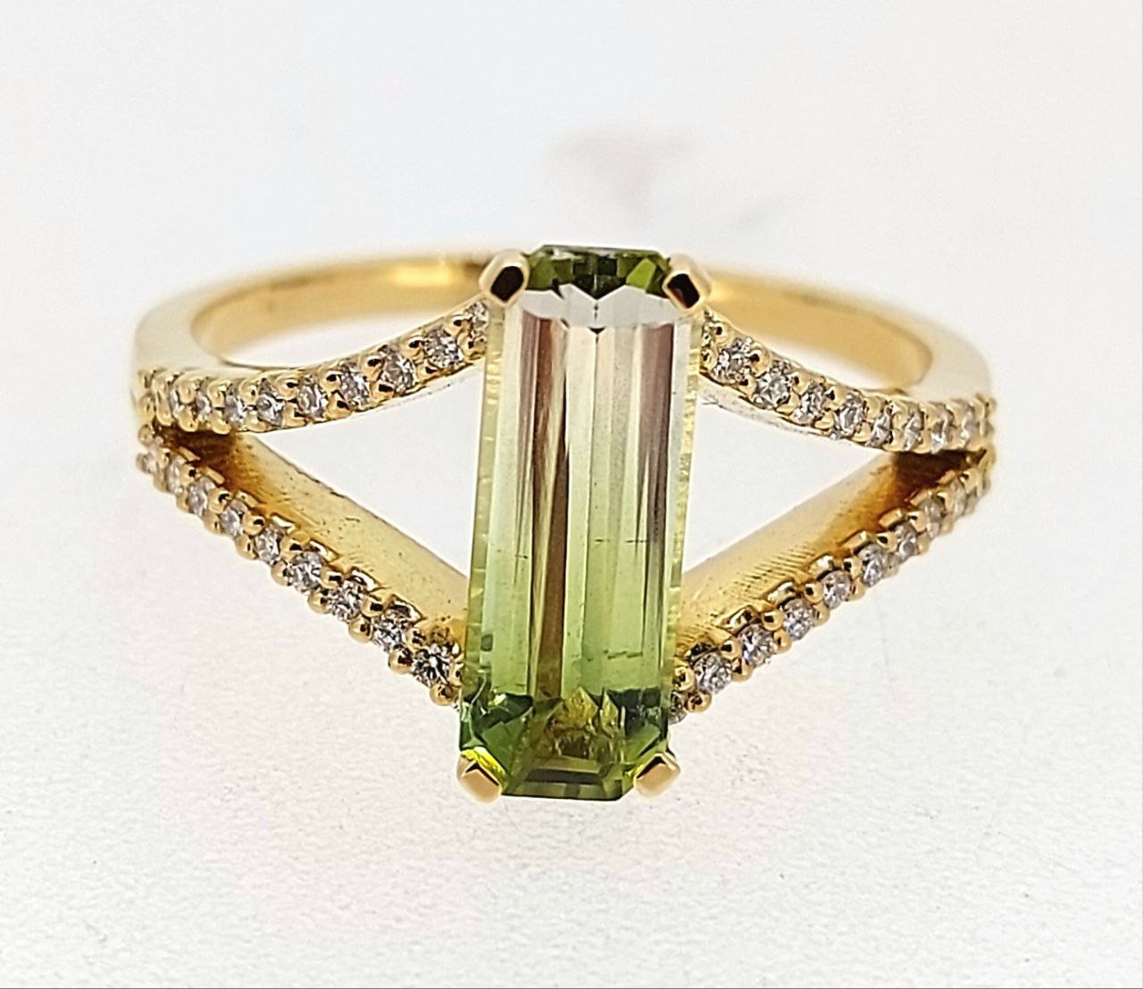 Diamond / Tourmaline Ring