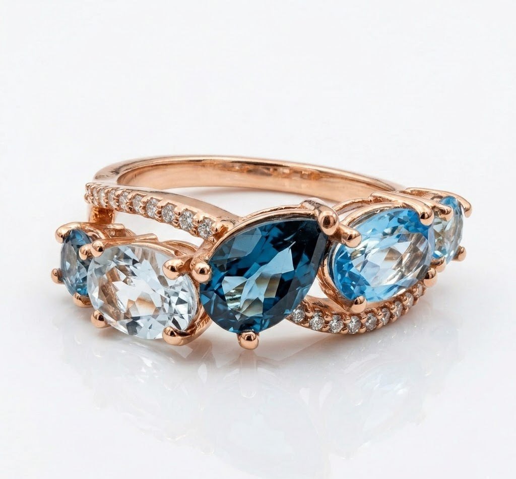Diamond / Blue Topaz Ring