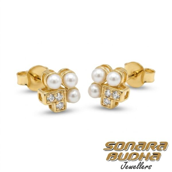 Diamond / FW Pearl Studs