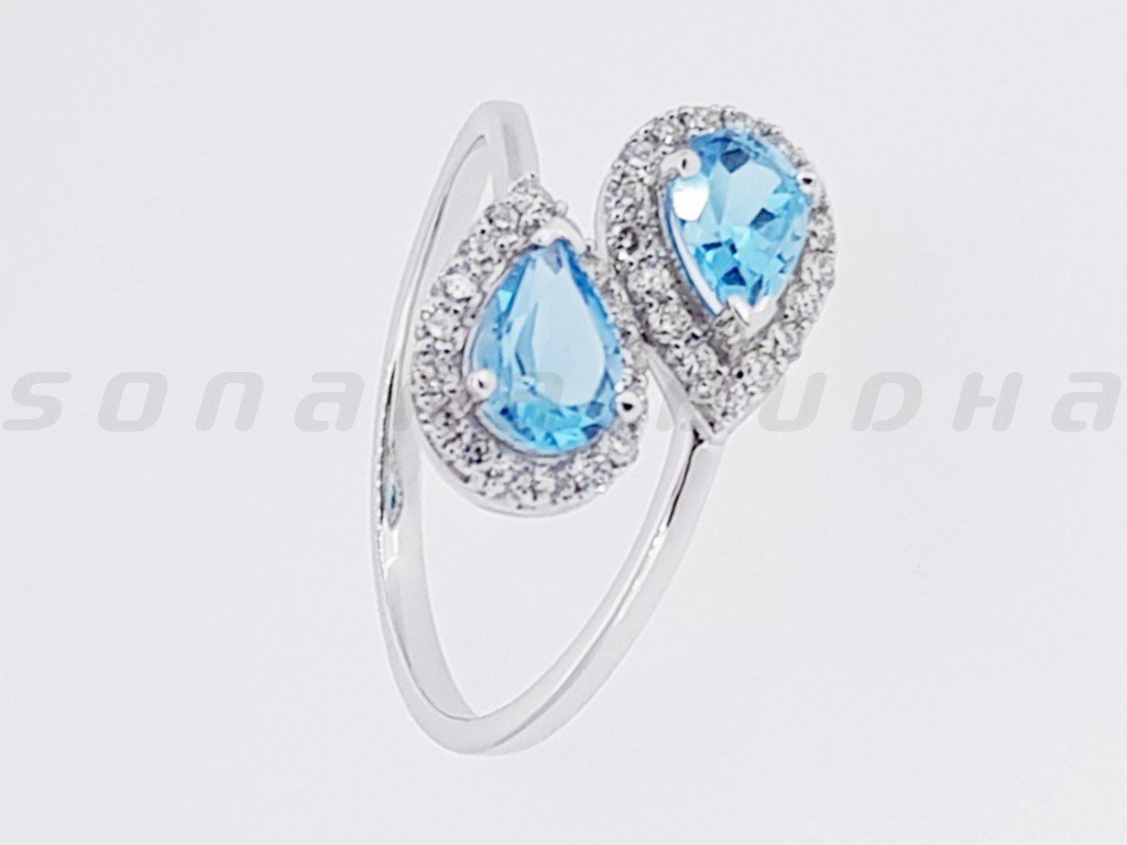 Diamond / Blue Topaz Ring