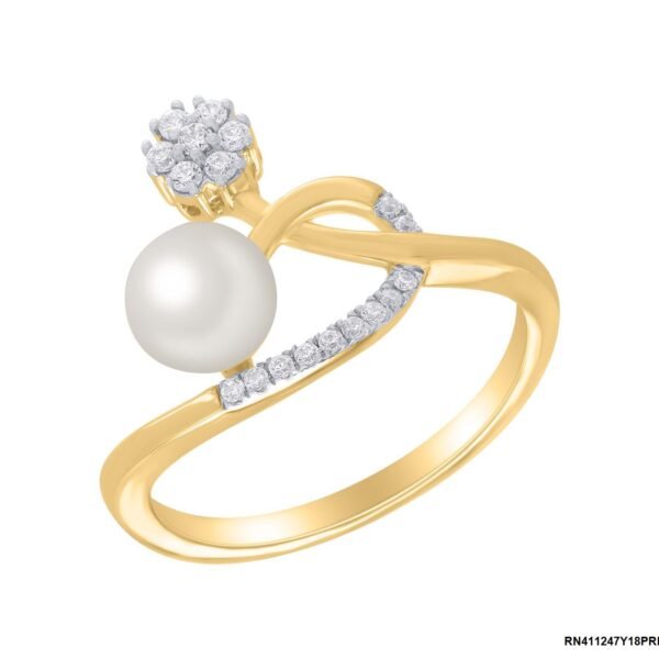 Diamond / FW Pearl Ring