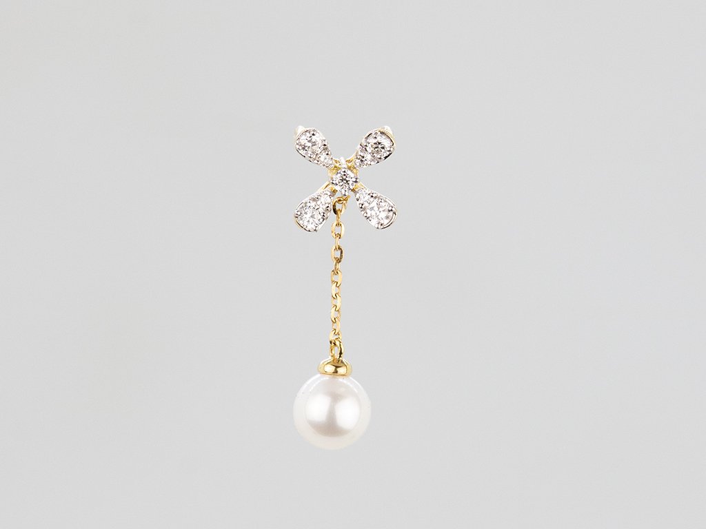 Diamond / FW Pearl Pendant