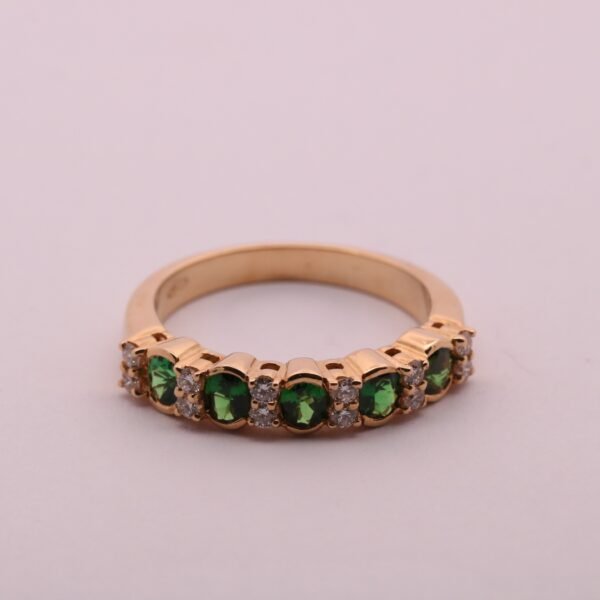 Diamond / Tsavorite Ring