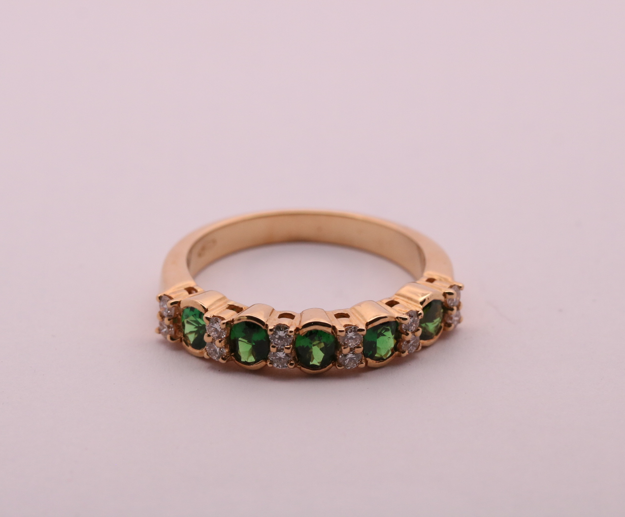 Diamond / Tsavorite Ring