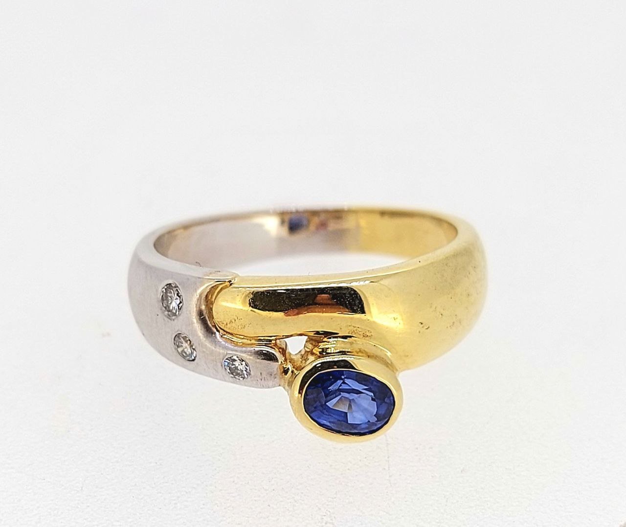 Diamond / Sapphire Ring