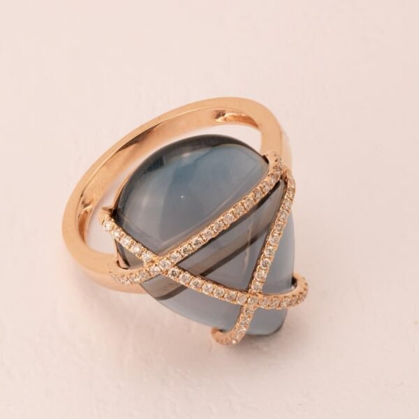 Diamond / Blue Topaz Ring