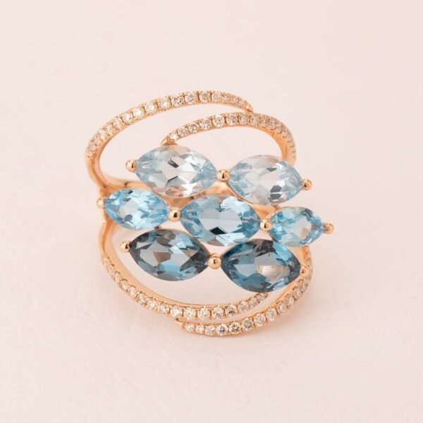 Diamond / Blue Topaz Ring