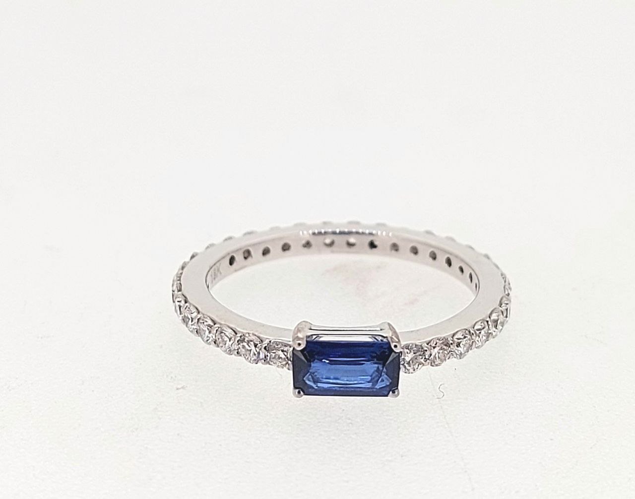Diamond / Sapphire Ring