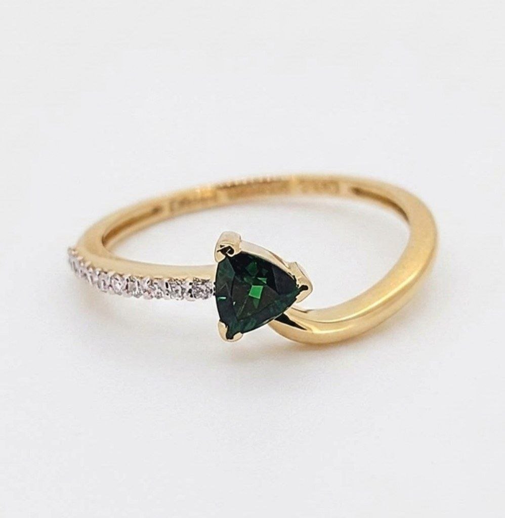 Diamond / Tsavorite Ring