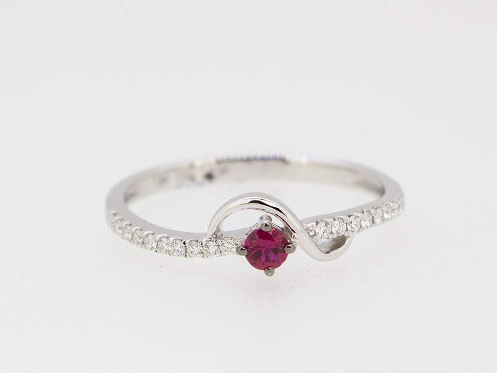 Diamond / Ruby Ring