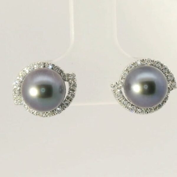 Diamond / FW Pearl Earrings