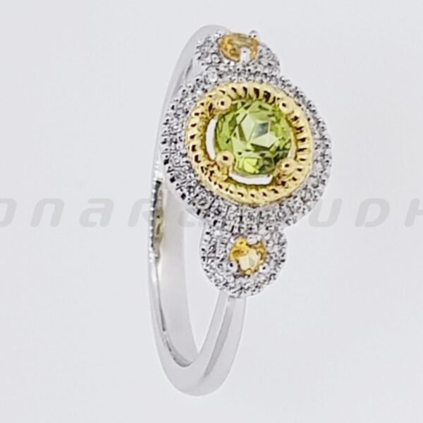 Diamond / Peridot Ring