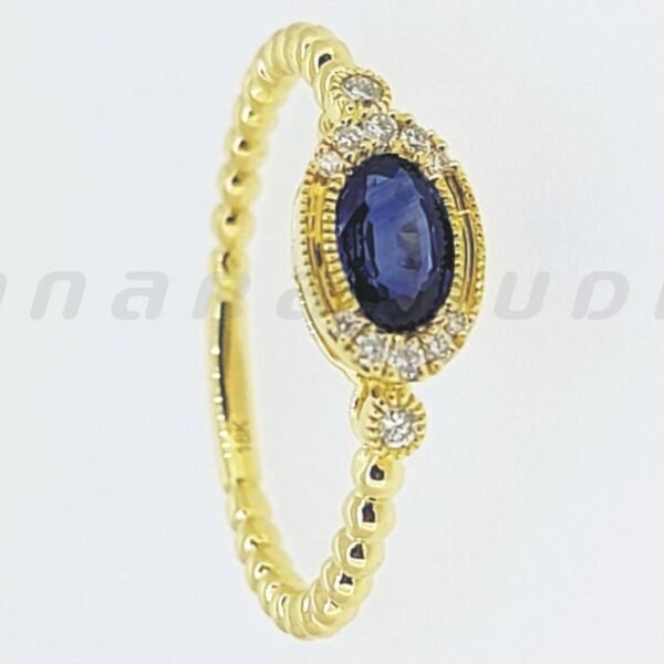 Diamond / Sapphire Ring