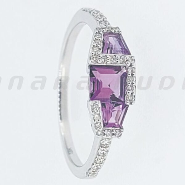 Diamond / Amethyst Ring