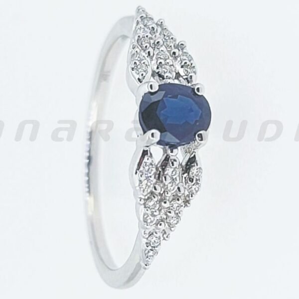 Diamond / Sapphire Ring